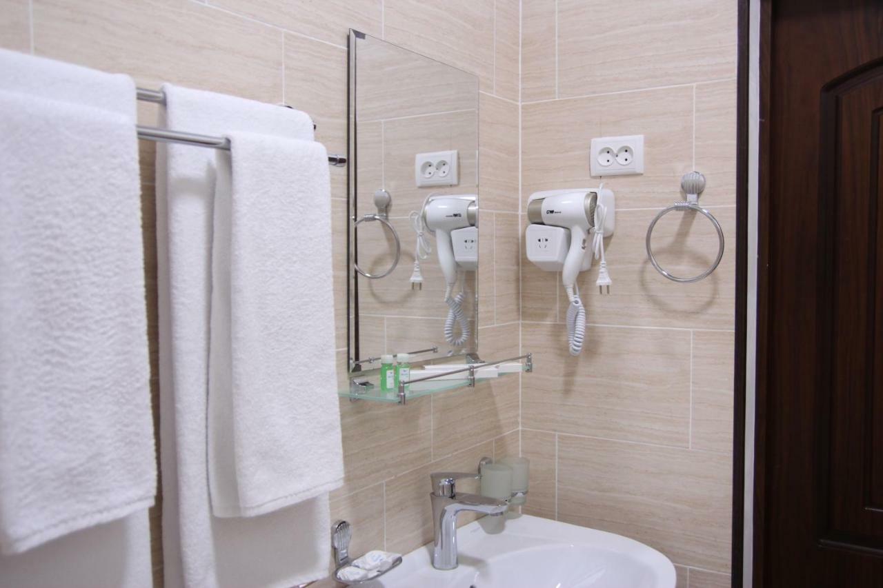 Hotel Aral Nukus Ngoại thất bức ảnh